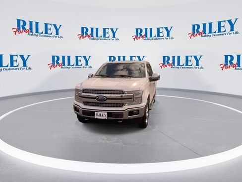Used 2020 Ford F150 Lariat w/ Equipment Group 502A Luxury AWD/4WD image 3