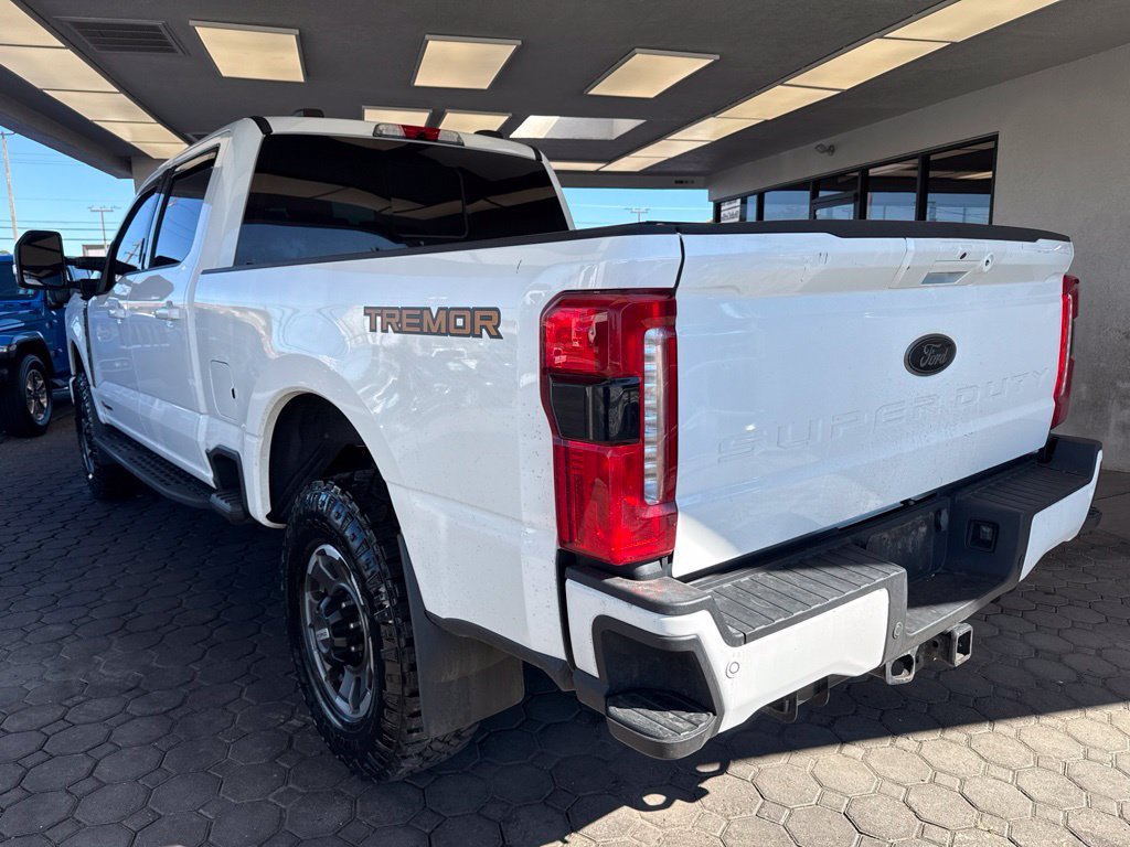 Used 2023 Ford F350 Lariat w/ Lariat Ultimate Package AWD/4WD image 8