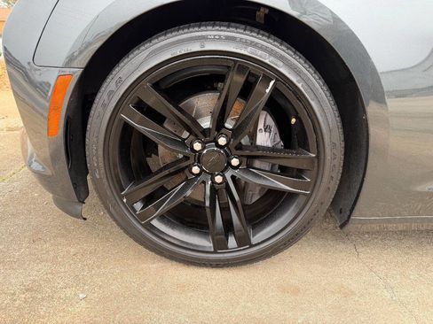 Used 2016 Chevrolet Camaro SS image 19