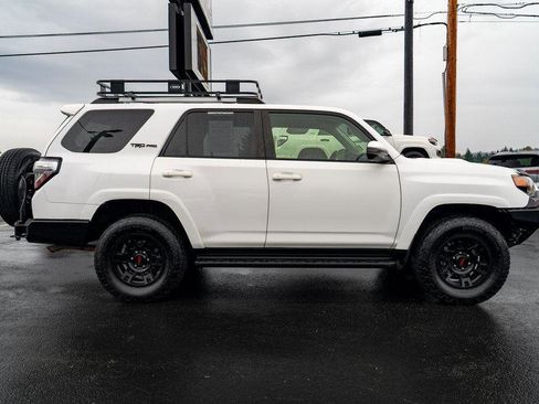 Used 2016 Toyota 4Runner TRD Pro image 9