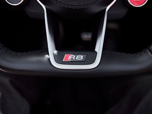 Used 2020 Audi R8 V10 AWD/4WD image 53