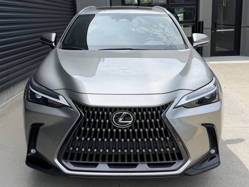 Used 2022 Lexus NX 350 AWD image 4