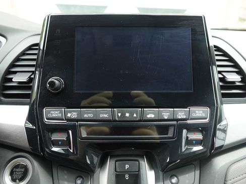 Certified 2024 Honda Odyssey EX-L image 21