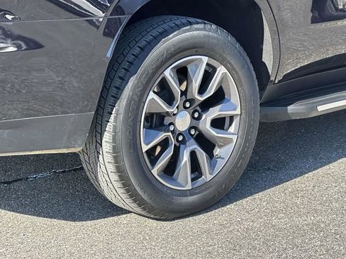 Used 2022 Chevrolet Tahoe LT w/ Luxury Package image 30