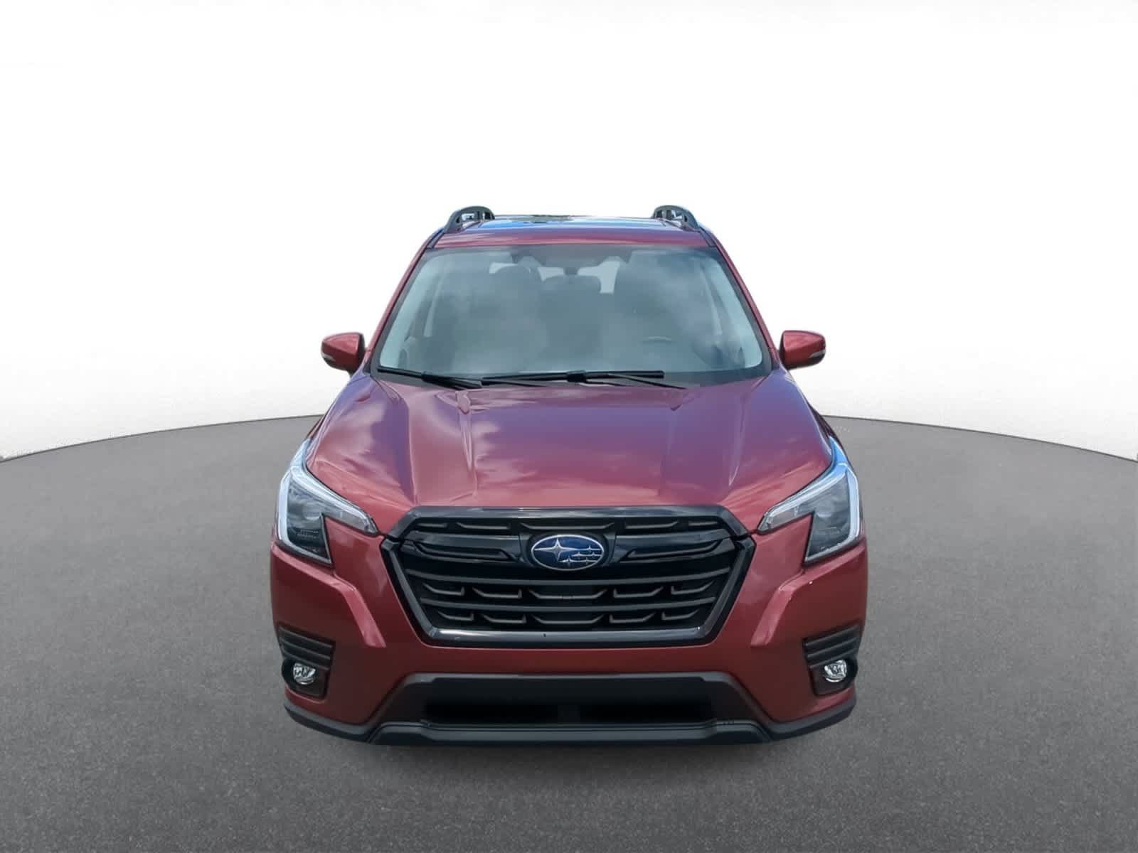 Used 2024 Subaru Forester Limited AWD/4WD image 3