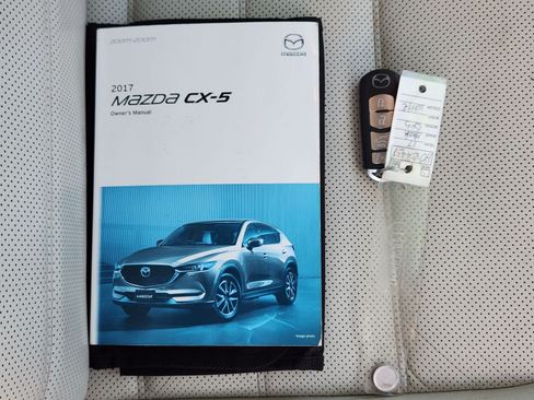 Used 2017 MAZDA CX-5 Grand Touring FWD image 43
