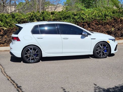 Used 2024 Volkswagen Golf R AWD/4WD image 4