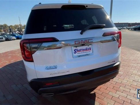 Used 2023 GMC Acadia AT4 w/ Technology Package image 8