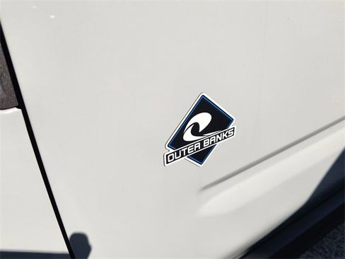 Used 2024 Ford Bronco Sport Outer Banks w/ Tech Package image 8