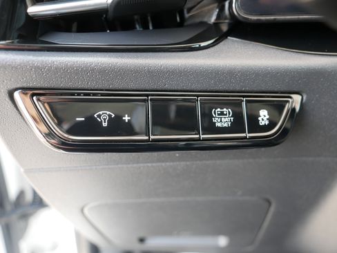 Certified 2023 Kia Niro EX Touring image 26