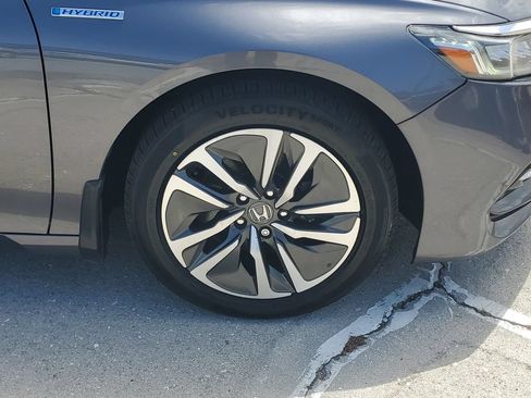 Used 2020 Honda Accord EX image 10