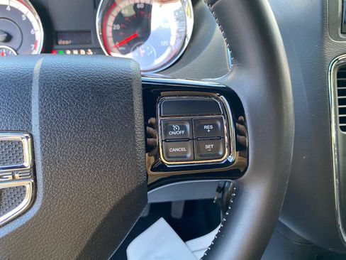 Used 2018 Dodge Grand Caravan SE FWD image 60