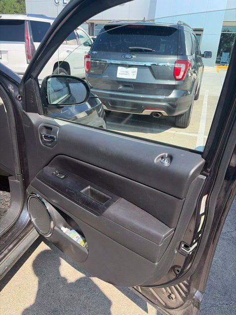 Used 2014 Jeep Compass Sport w/ Power Value Group AWD/4WD image 26