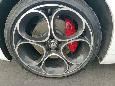 Used 2024 Alfa Romeo Giulia Ti image 8