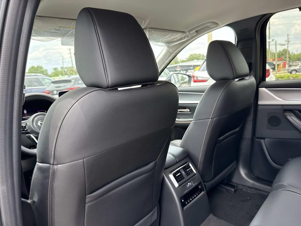 New 2026 MAZDA CX-70 SC Plus AWD/4WD image 13