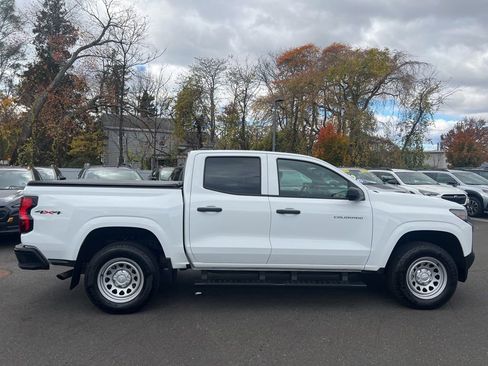 Used 2025 Chevrolet Colorado W/T image 6