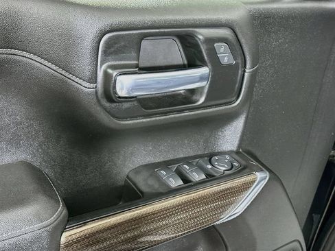 Used 2020 Chevrolet Silverado 1500 LT Trail Boss w/ Convenience Package AWD/4WD image 22