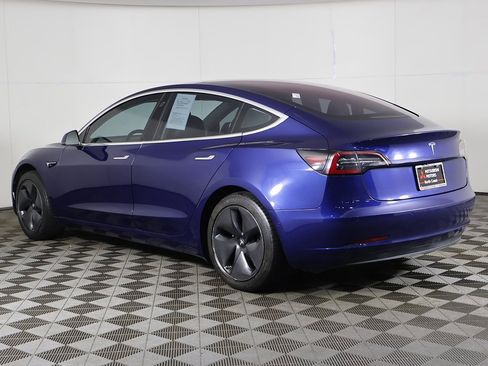 Used 2018 Tesla Model 3 Long Range image 11