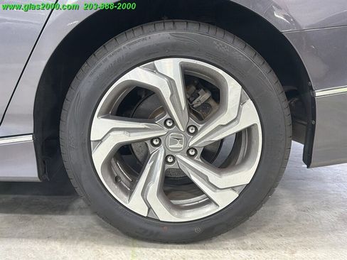 Used 2020 Honda Accord EX image 16