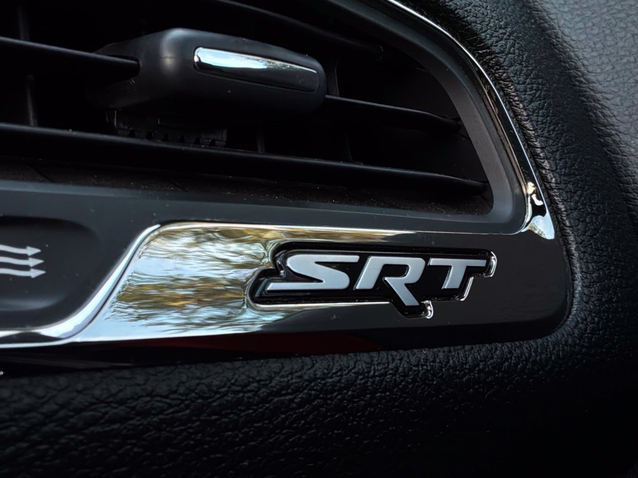 Used 2016 Dodge Challenger SRT Hellcat RWD image 27