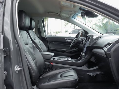 Used 2021 Ford Edge Titanium w/ Cargo Accessory Package image 47