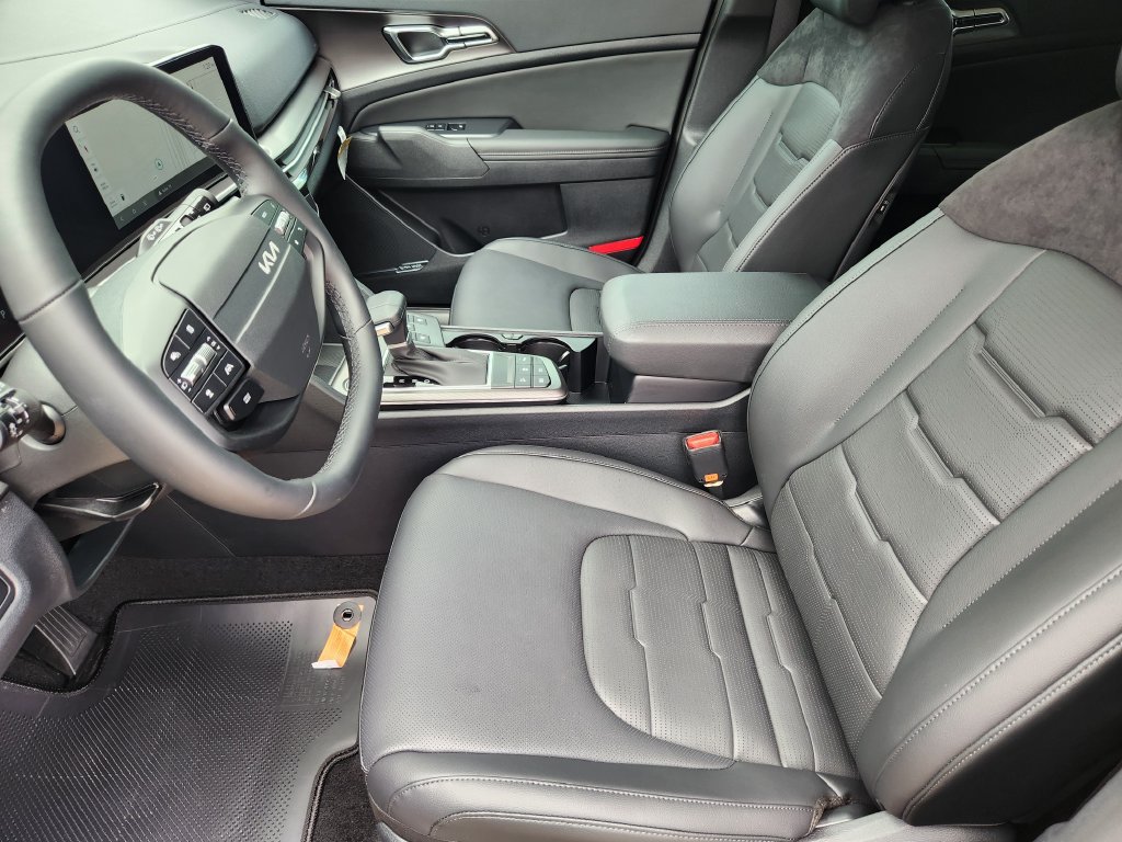 New 2026 Kia Sportage SX FWD image 10