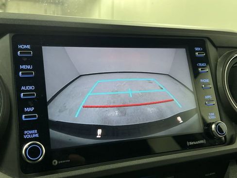 Used 2023 Toyota Tacoma TRD Off-Road image 14