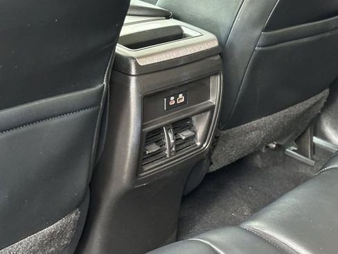 Used 2023 Nissan Murano SV image 14