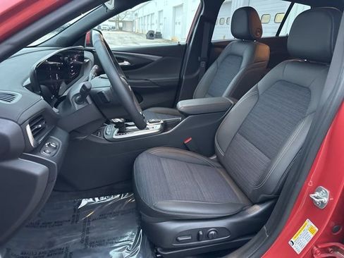 Used 2024 Buick Envista Preferred w/ Convenience I Package image 31