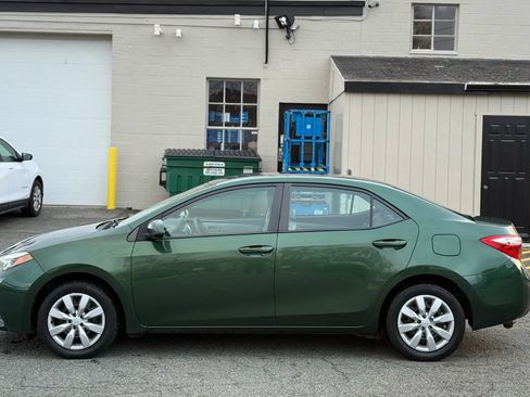 Used 2016 Toyota Corolla LE image 6