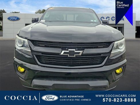 Used 2019 Chevrolet Colorado Z71 w/ Z71 Midnight Edition image 2