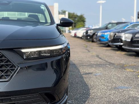 Used 2024 Honda Accord EX image 4