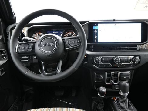 New 2026 Jeep Gladiator Sport AWD/4WD image 13