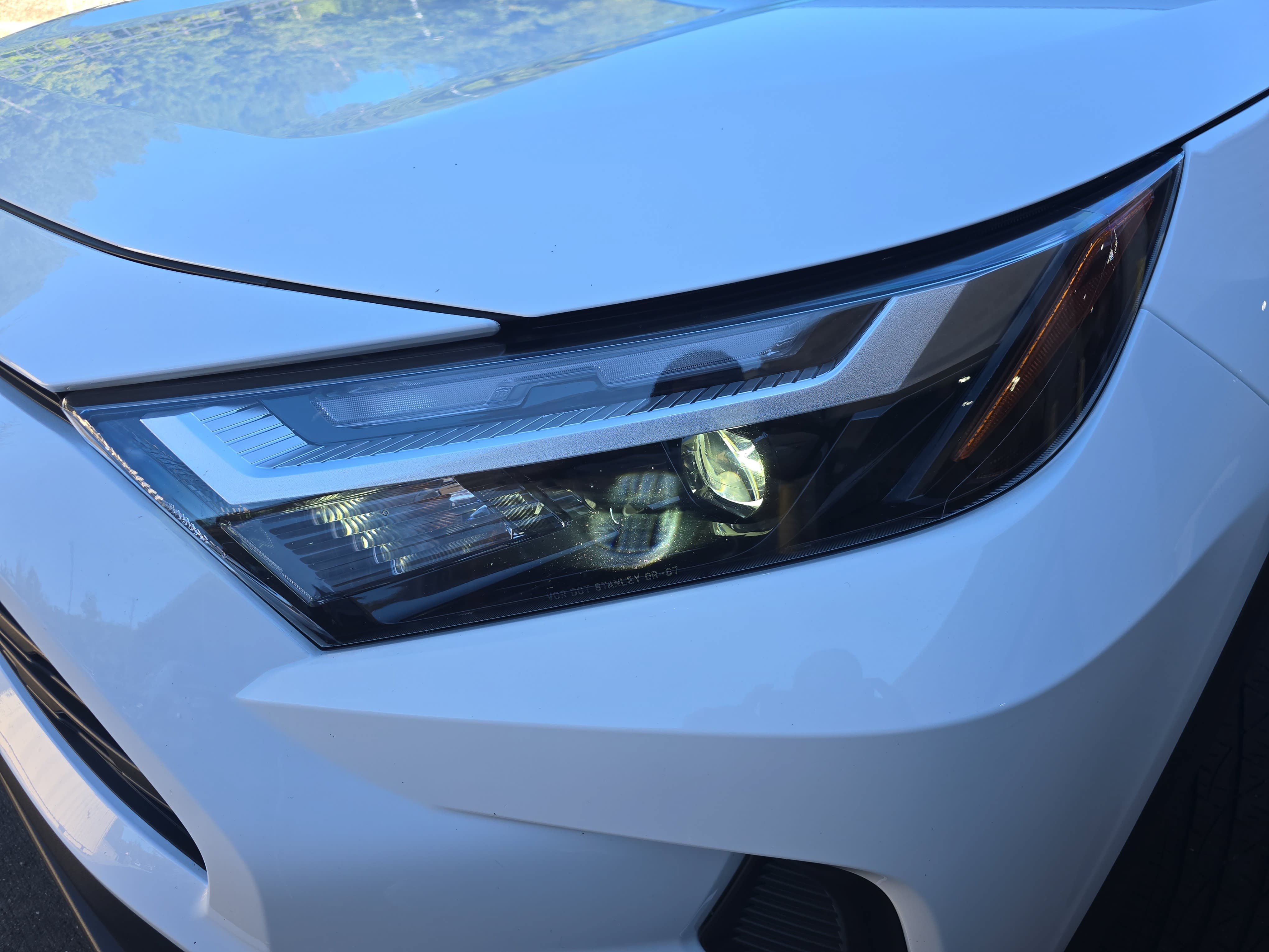 Used 2025 Toyota RAV4 XLE FWD image 32