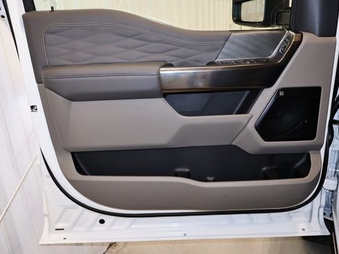 New 2026 Ford F350 Platinum w/ Platinum Plus Package image 9