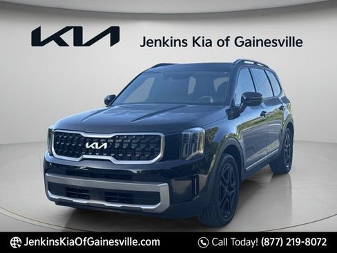 Used 2023 Kia Telluride EX X-Line AWD/4WD image 3