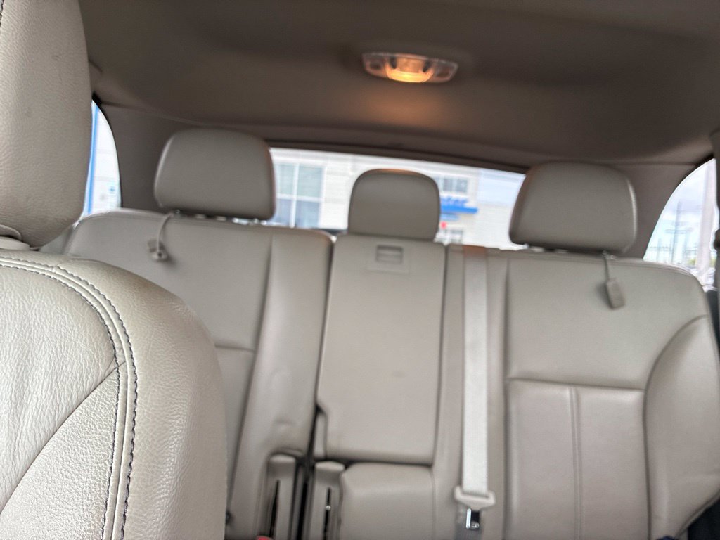 Used 2013 Ford Edge SEL AWD/4WD image 19