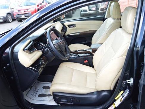 Used 2013 Toyota Avalon Limited FWD image 39