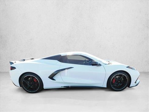 Used 2022 Chevrolet Corvette Stingray Preferred Conv w/ Z51 Performance Package RWD image 4
