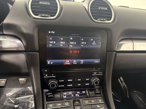 Certified 2018 Porsche 718 Boxster RWD image 27