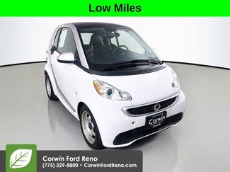 Used 2015 smart fortwo pure video 1