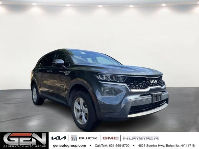 Used 2022 Kia Sorento LX AWD/4WD image 1