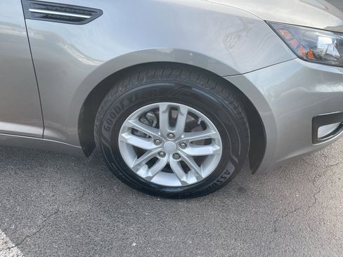 Used 2013 Kia Optima LX w/ Convenience Plus Pkg image 4