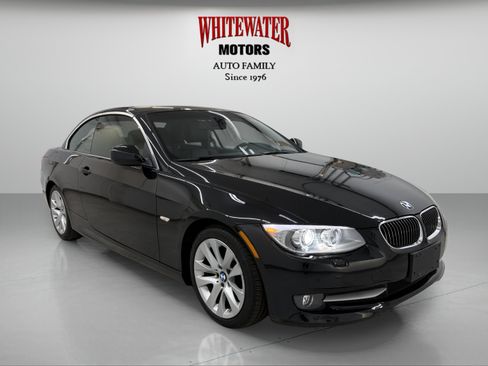 Used 2011 BMW 328i Convertible RWD image 9