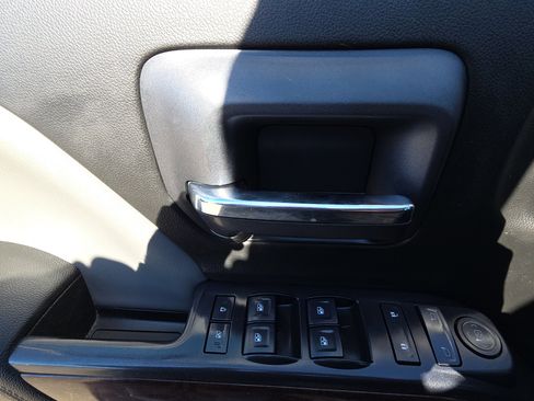 Used 2015 GMC Sierra 1500 SLE w/ SLE Value Package image 14