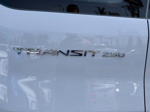 Used 2024 Ford Transit 250 Low Roof w/ Exterior Upgrade Package RWD image 37