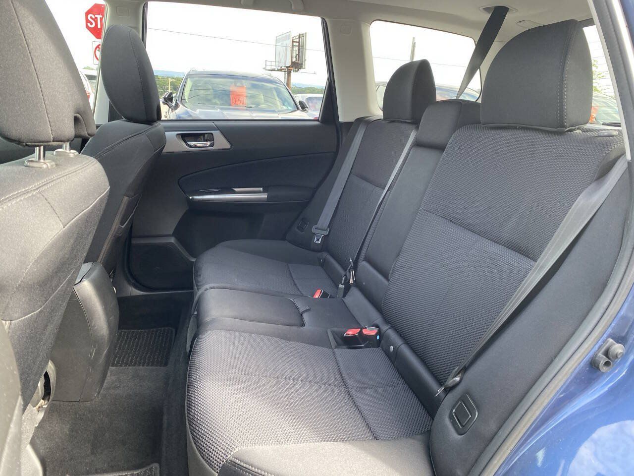 Used 2012 Subaru Forester 2.5X Premium AWD/4WD image 14