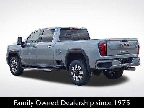 New 2025 GMC Sierra 2500 Denali w/ Denali Reserve Package image 3