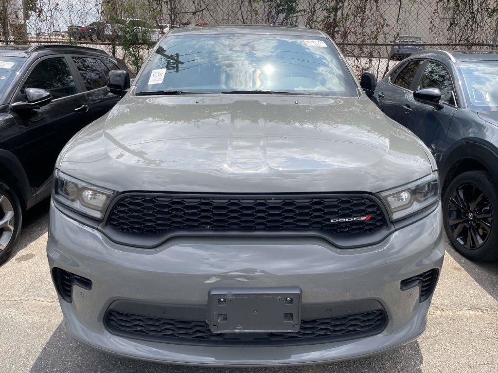 Used 2025 Dodge Durango GT AWD/4WD image 2