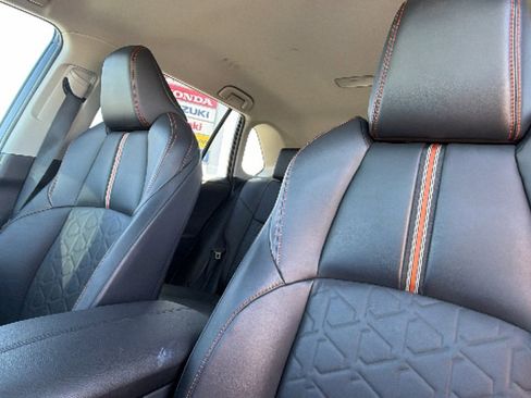 Used 2024 Toyota RAV4 Adventure AWD/4WD image 11